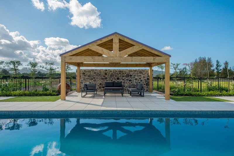 Luijten Landscaping Ltd