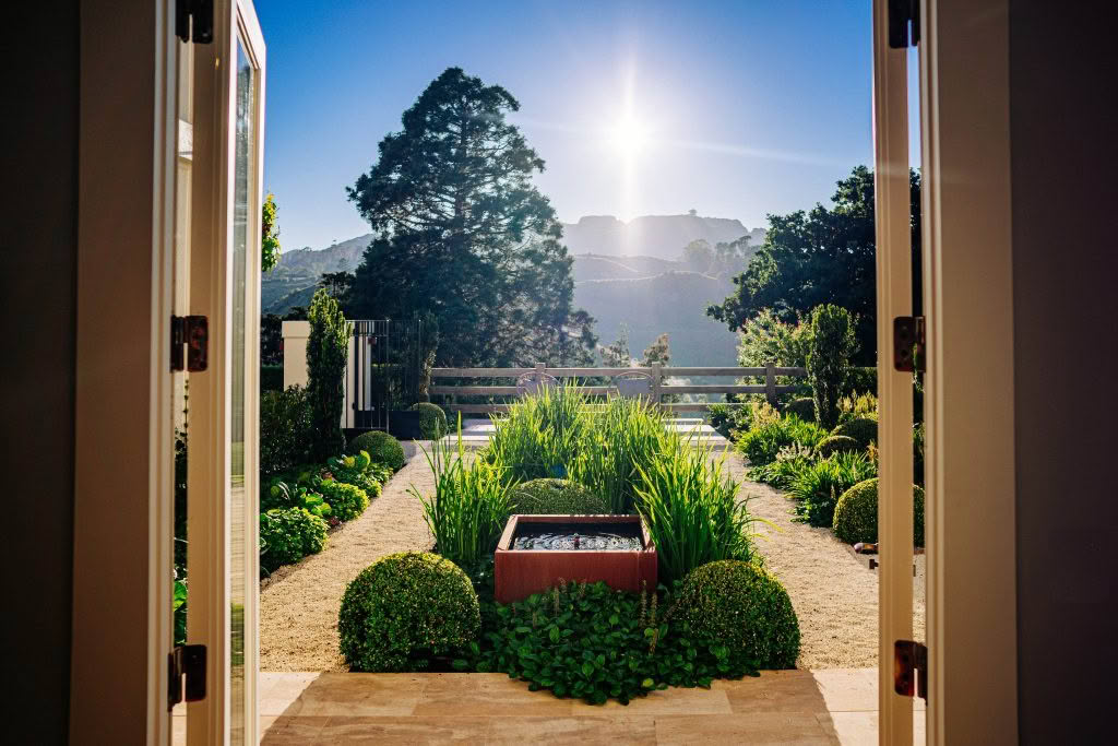 South Pacific Landscapes Ltd
